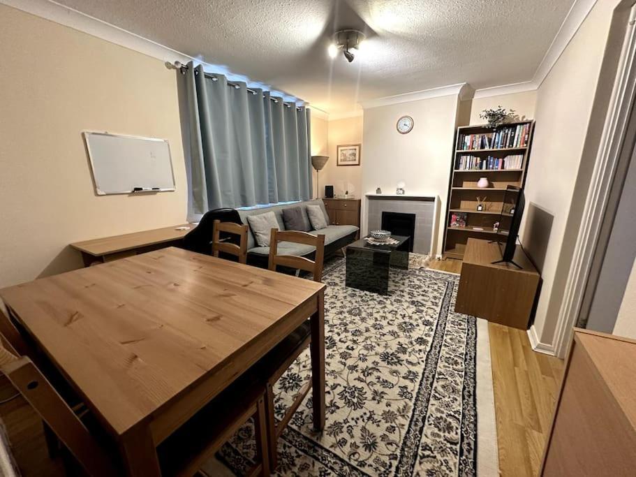 Cosy Entire One Bedroom Hideaway Bromley Luaran gambar