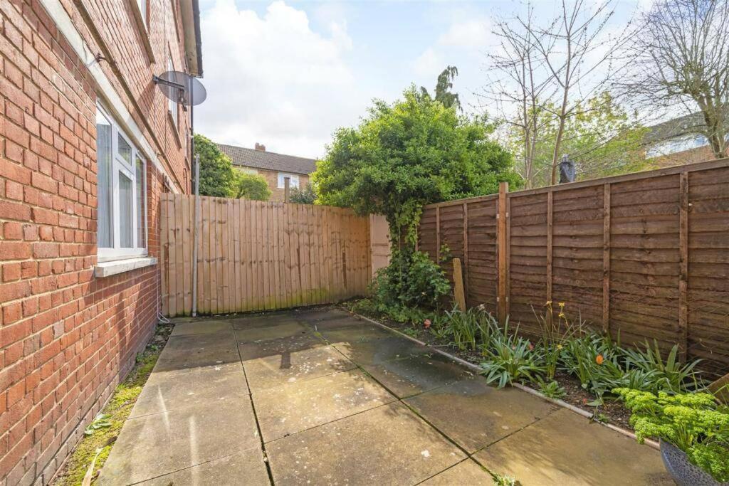 Cosy Entire One Bedroom Hideaway Bromley Luaran gambar