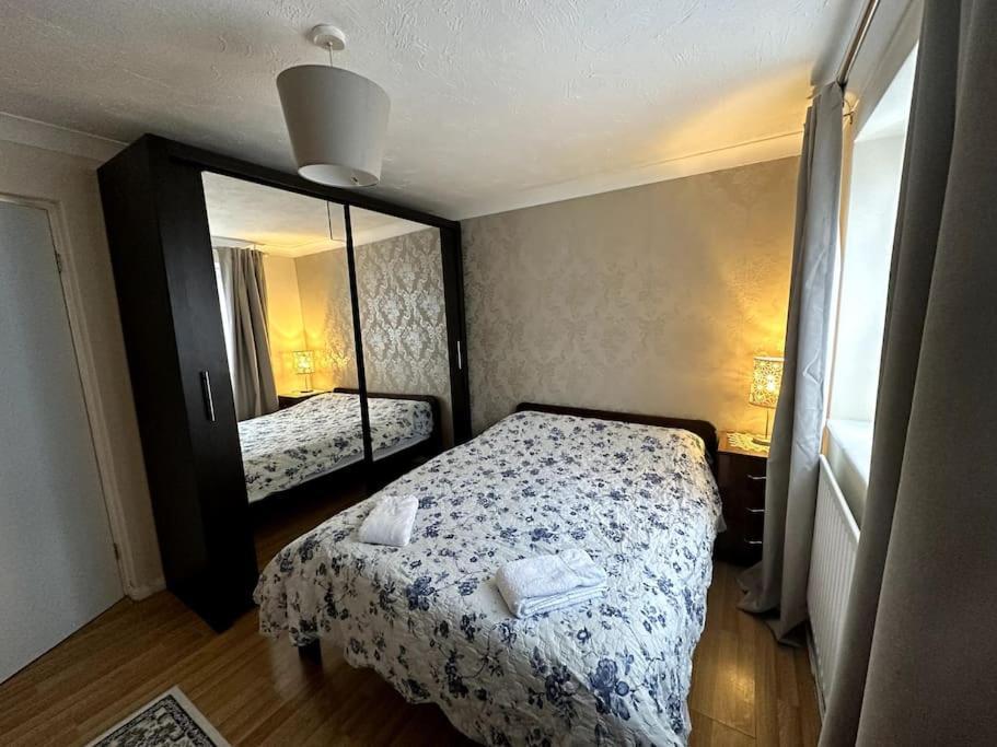 Cosy Entire One Bedroom Hideaway Bromley Luaran gambar