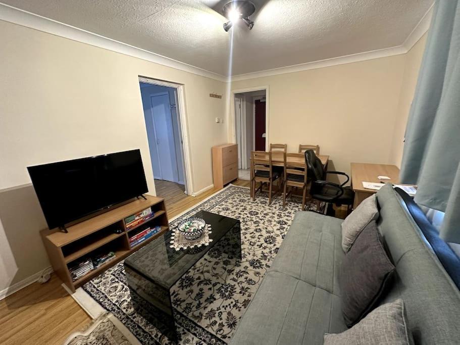 Cosy Entire One Bedroom Hideaway Bromley Luaran gambar